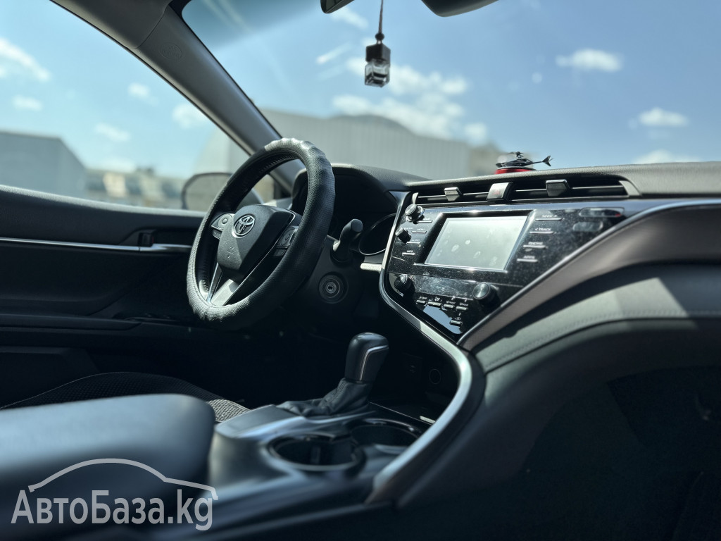 Toyota Camry 2017 года за ~2 035 400 сом