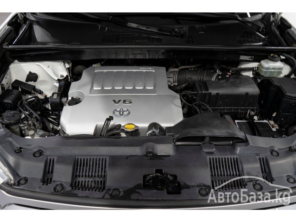 Toyota Highlander 2012 года за ~1 910 800 сом