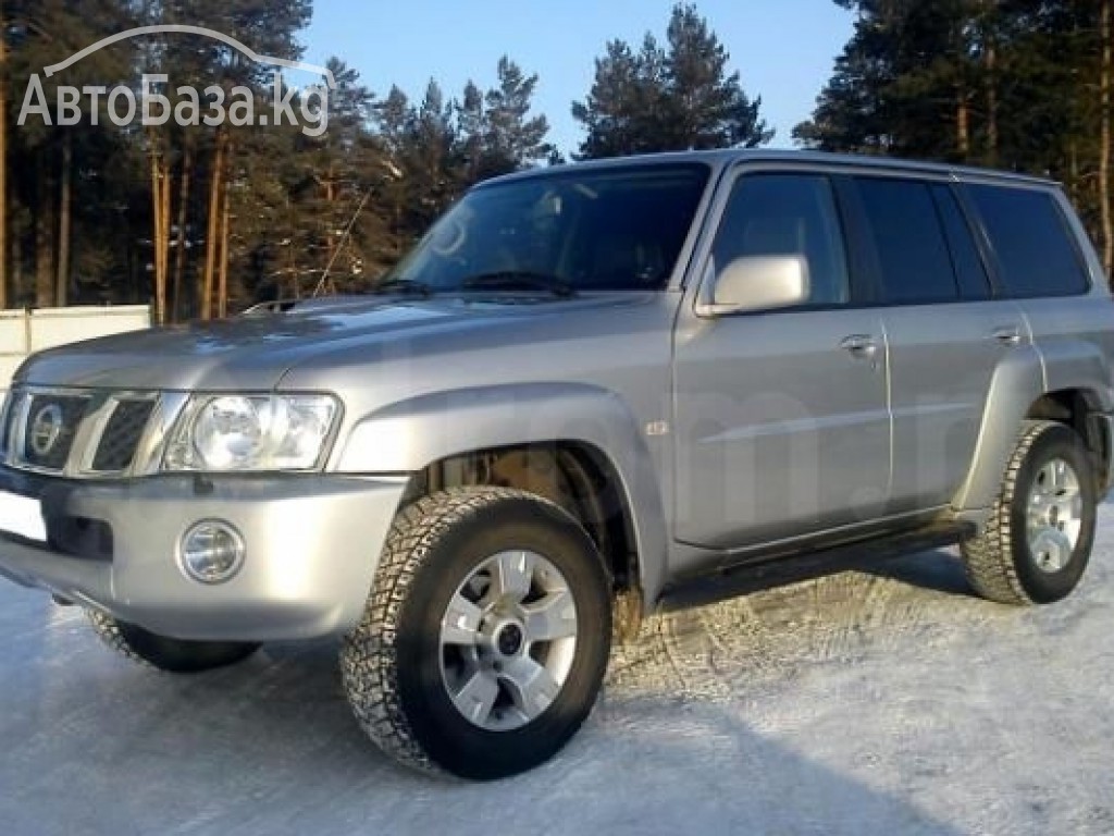 Nissan Patrol 2004 года за ~1 810 400 сом