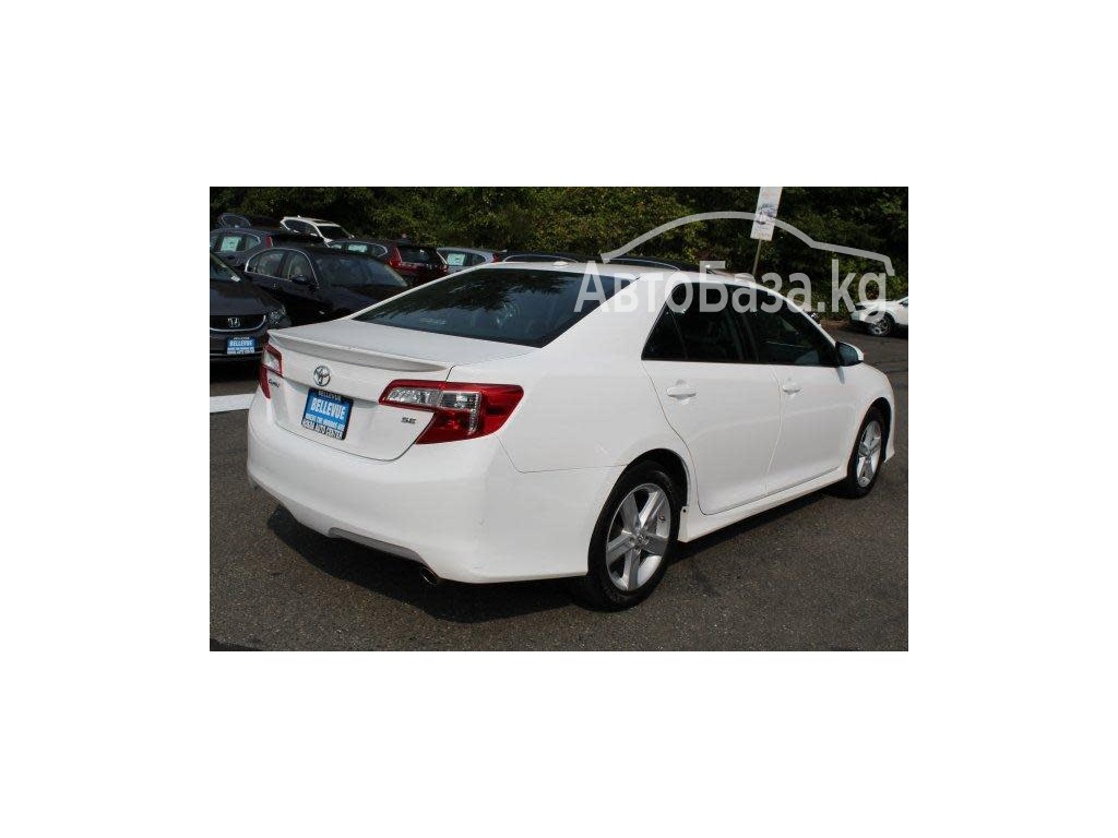 Toyota Camry 2012 года за ~991 400 сом