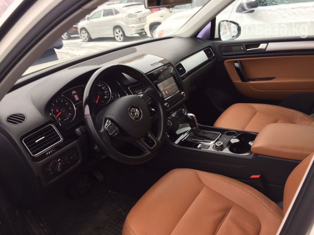 Volkswagen Touareg 2011 года за ~2 807 100 сом
