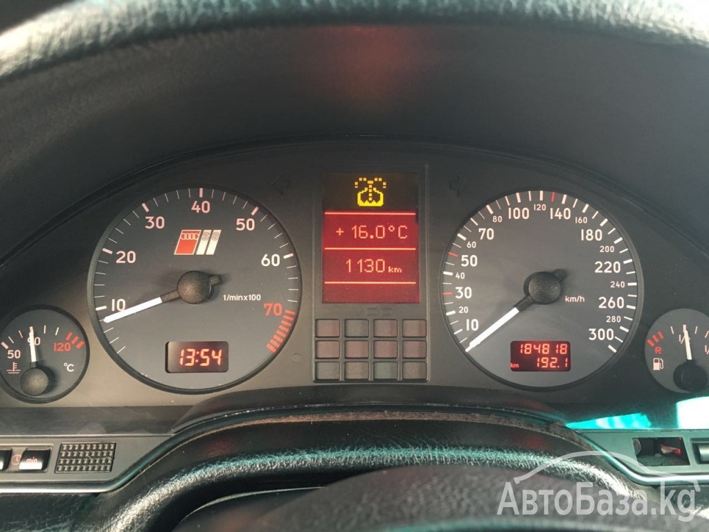 Audi S8 1996 года за 160 000 сом