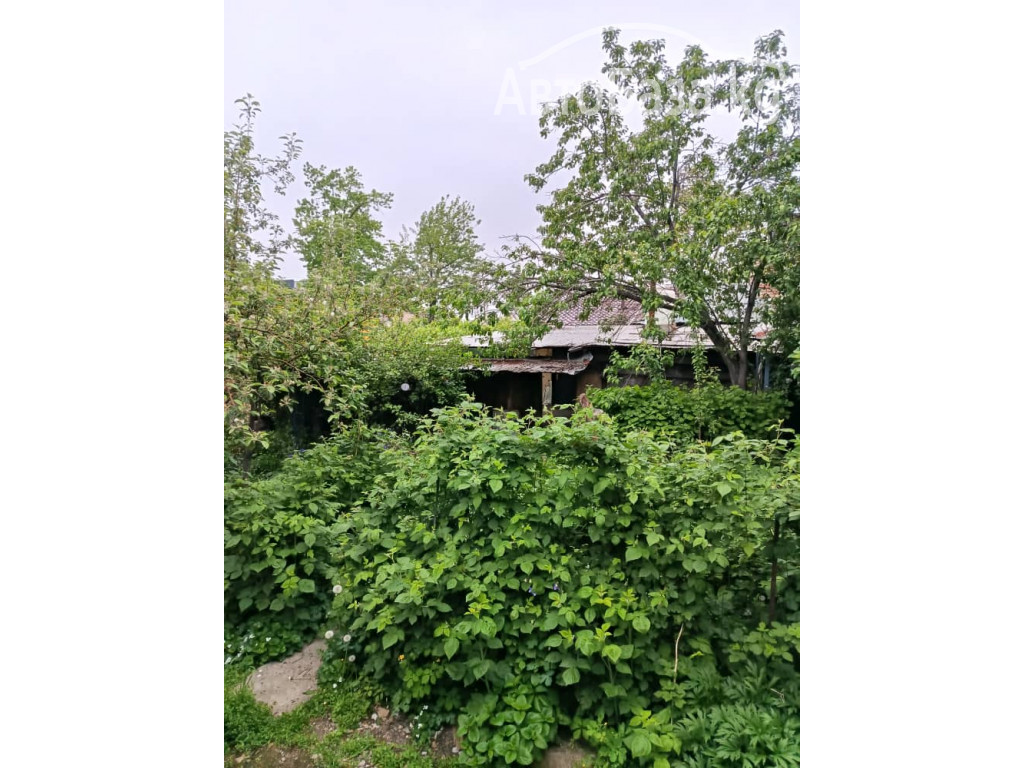 Продаю полдома, город Бишкек (ул.Гагарина/Чапаева)