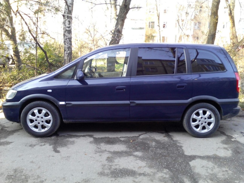 Opel Zafira 2003 года за 3 700$