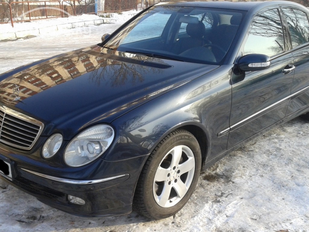 Mercedes-Benz E-Класс 2003 года за ~907 600 сом