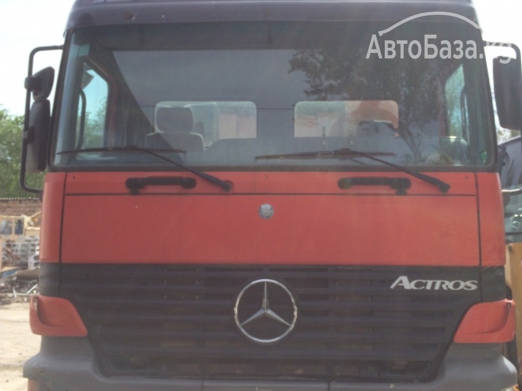 Самосвал Mercedes-Benz ACTROS 