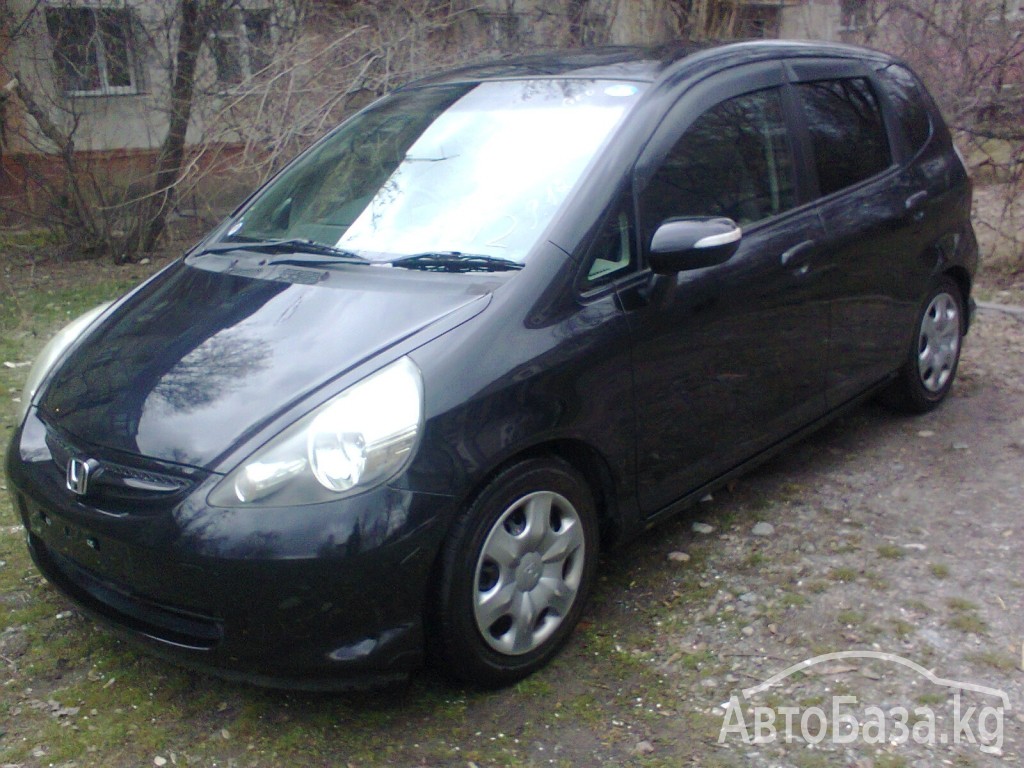 Honda Fit 2006 года за ~400 900 сом