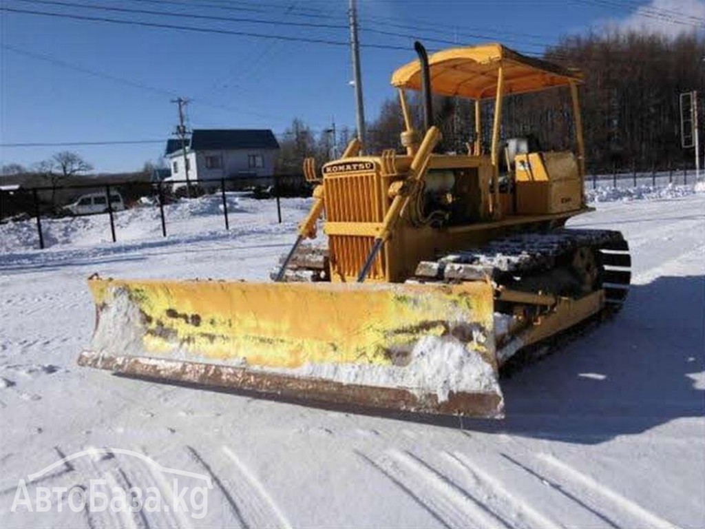 Бульдозер Komatsu D30P