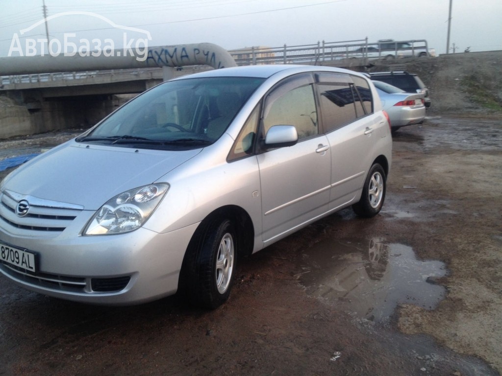 Toyota Corolla Spacio 2005 года за ~384 700 сом