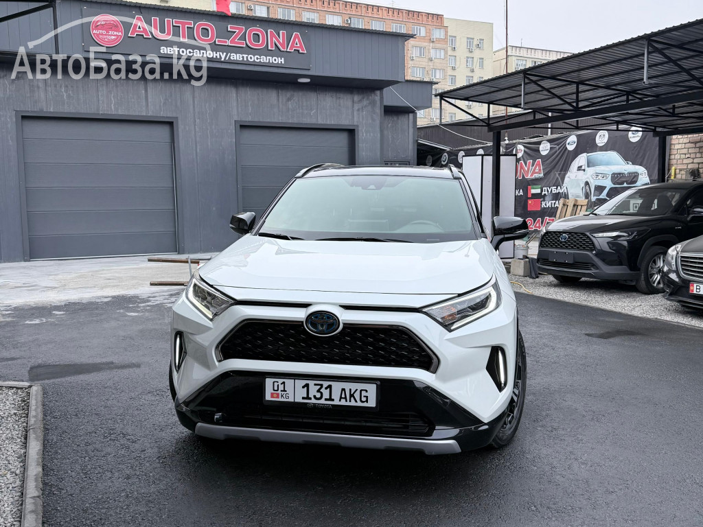 Toyota RAV4 2017 года за 27 000$