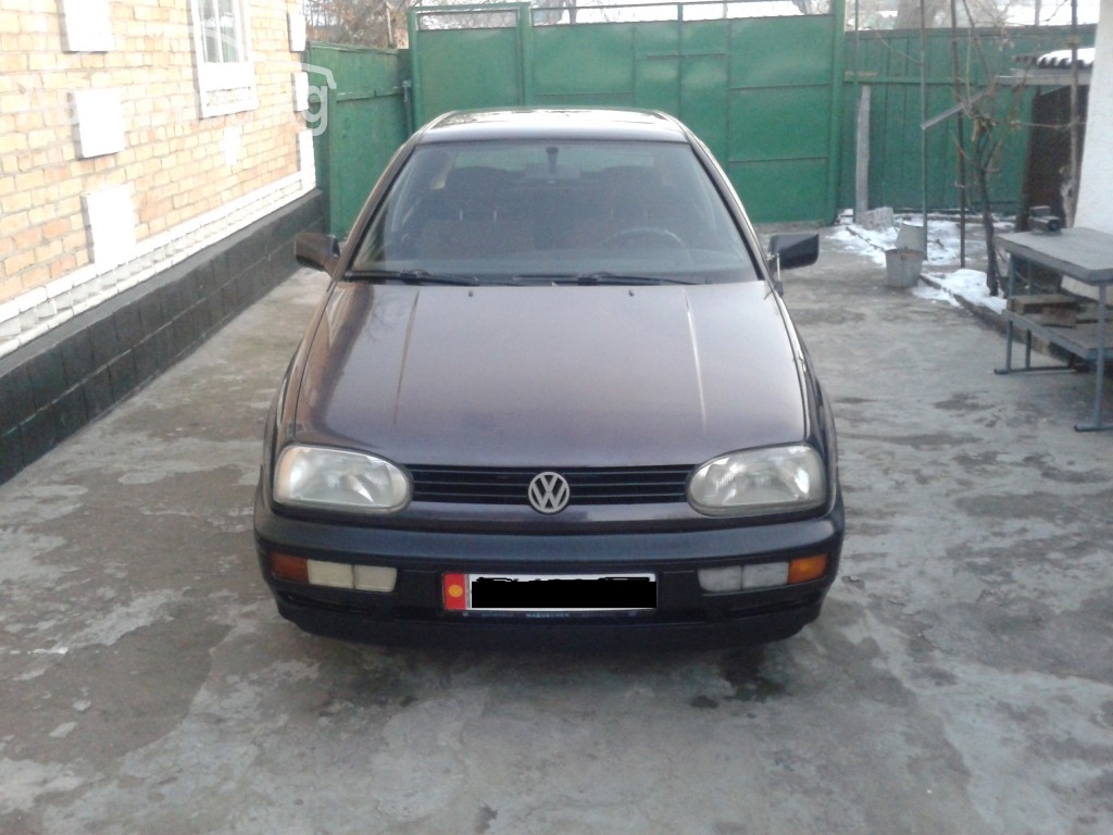 Volkswagen Golf 1993 года за ~218 500 сом