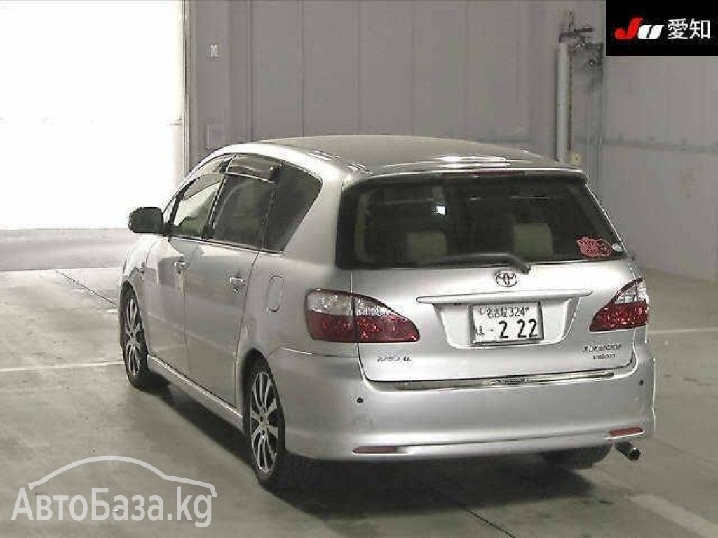 Toyota Ipsum 2004 года за ~672 500 сом