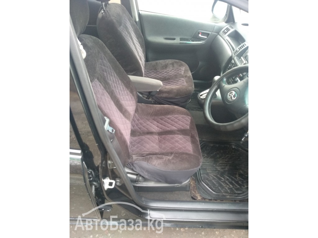 Toyota Corolla Spacio 2005 года за ~543 200 сом