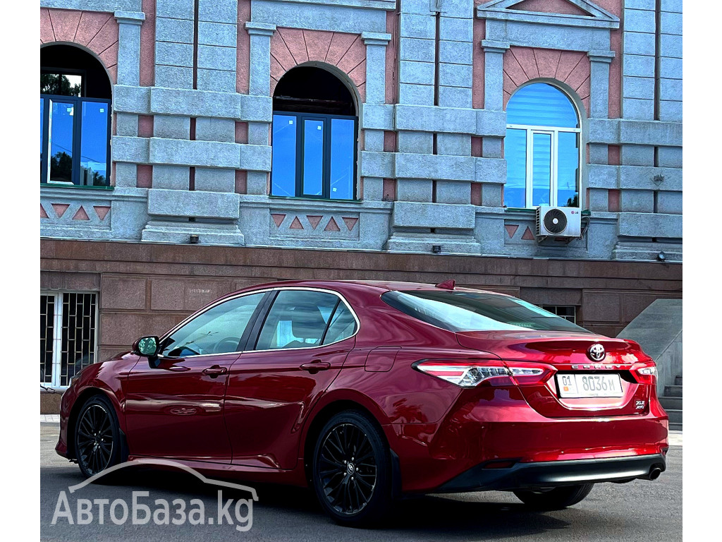 Toyota Camry 2017 года за ~1 663 900 сом