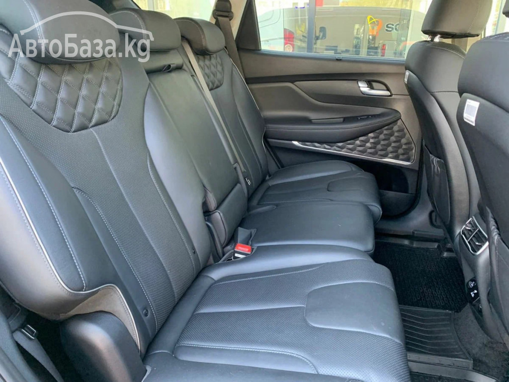 Hyundai Santa Fe 2017 года за 31 000$