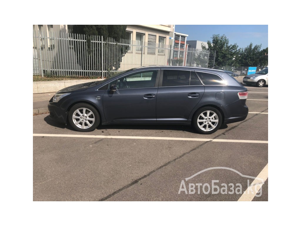 Toyota Avensis 2009 года за ~853 500 сом