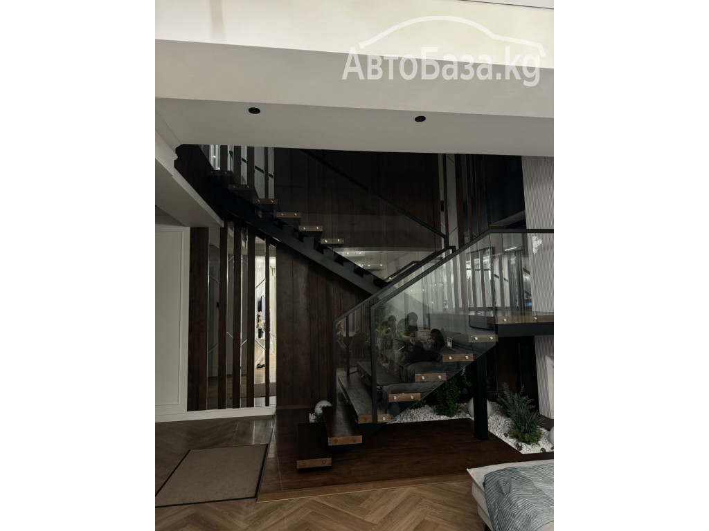 Изготовление лестниц в современном стиле!