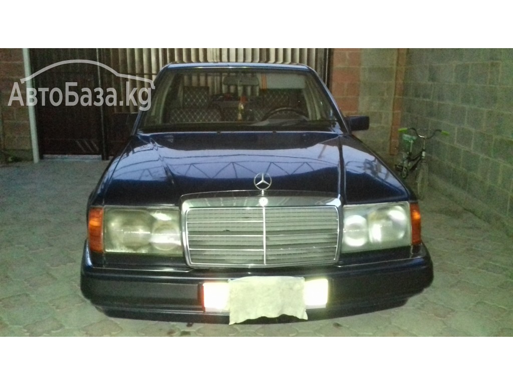Mercedes-Benz E-Класс 1990 года за 160 000 сом
