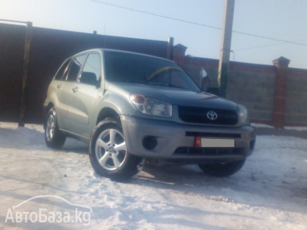 Toyota RAV4 2004 года за ~840 800 сом