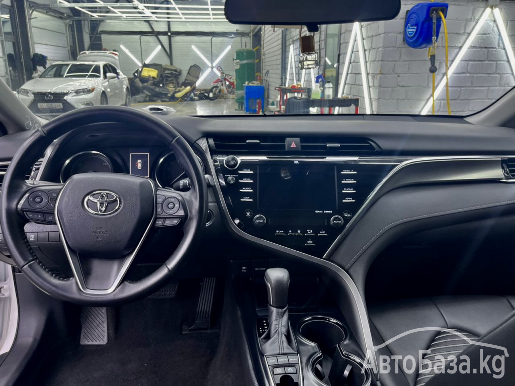 Toyota Camry 2017 года за ~2 123 900 сом