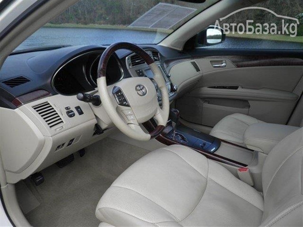 Toyota Avalon 2011 года за ~761 100 сом