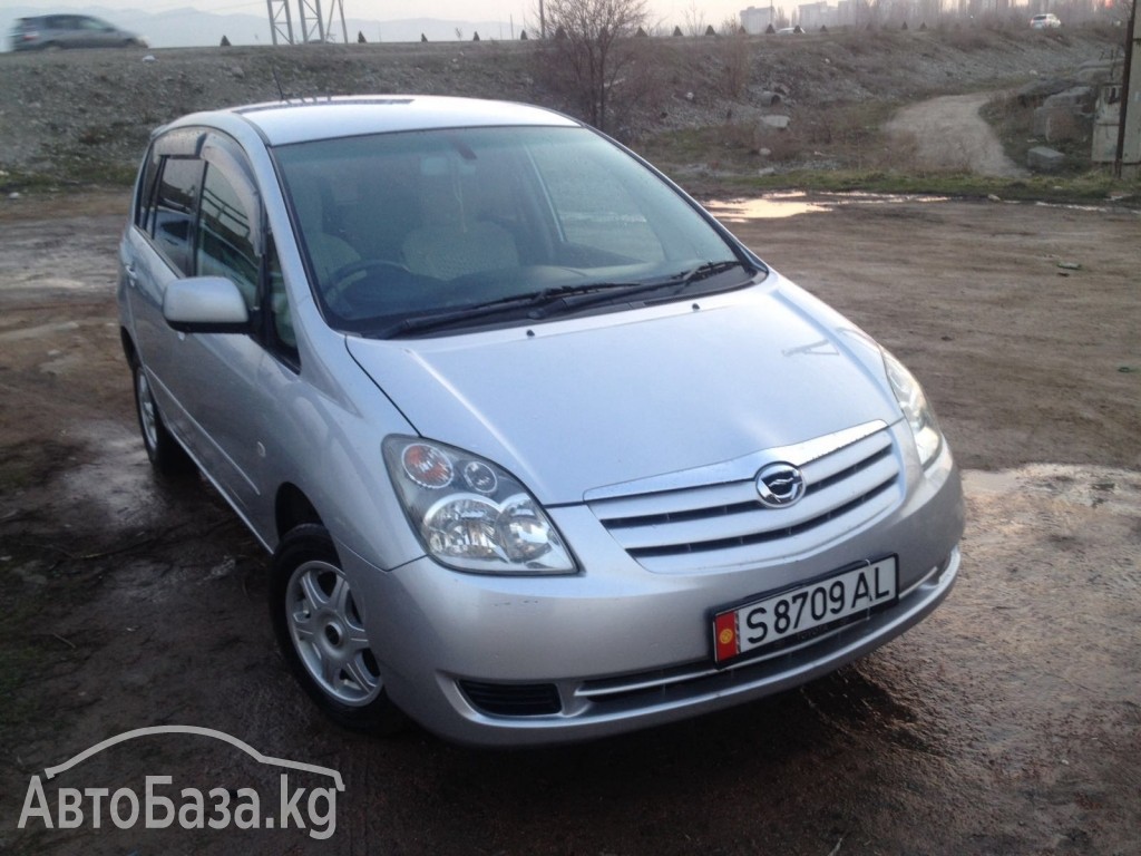 Toyota Corolla Spacio 2005 года за ~341 900 сом