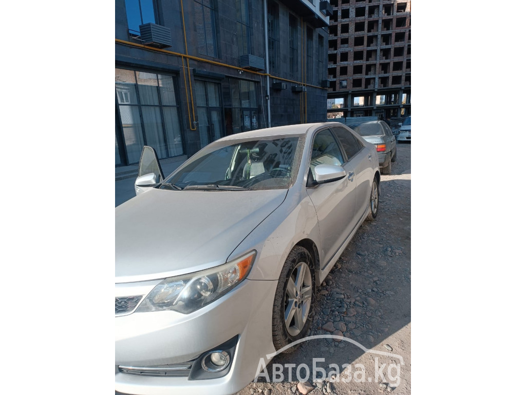 Toyota Camry 2012 года за ~1 146 600 сом