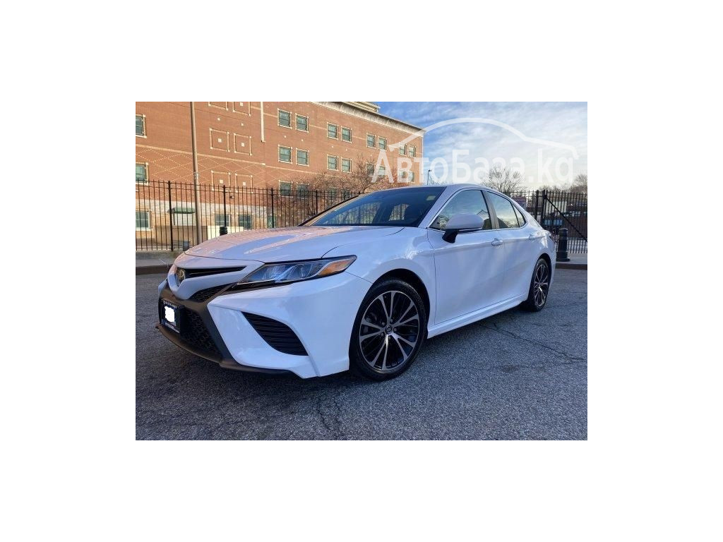 Urgent sale of Toyota Camry 2018 model