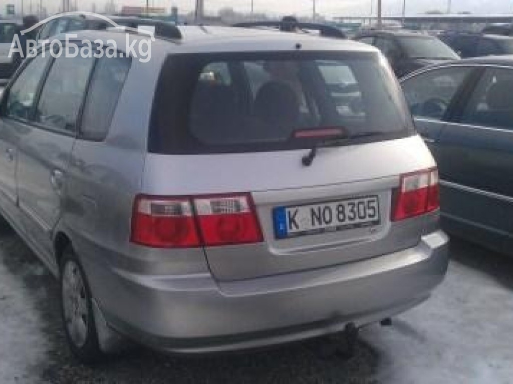 Kia Carens 2003 года за 6 399$