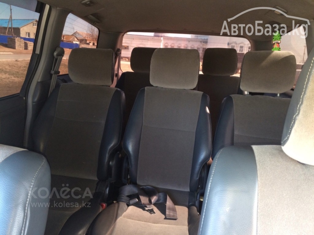 Toyota Previa 2002 года за ~885 000 сом