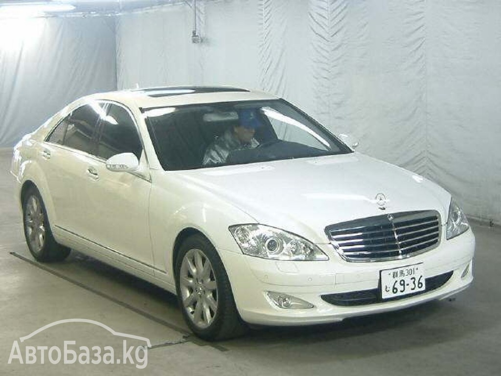 Mercedes-Benz S-Класс 2006 года за 17 500$