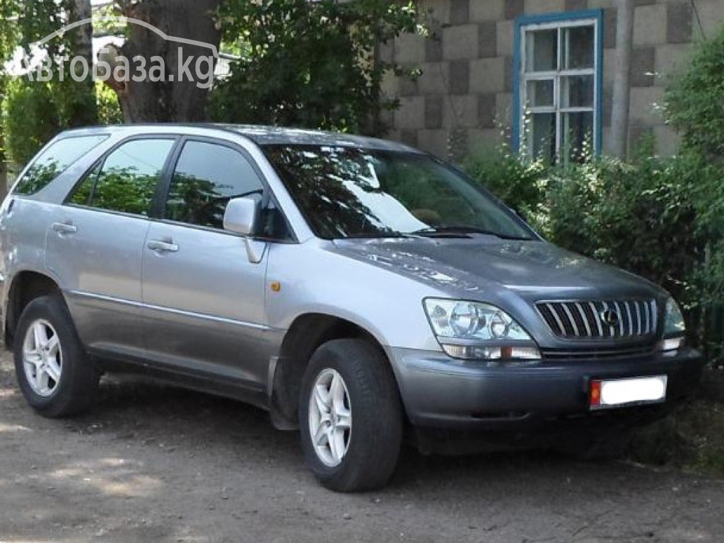 Lexus RX 2001 года за 550 000 сом