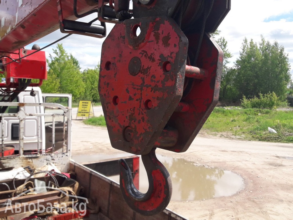 Автокран Daewoo Novus 