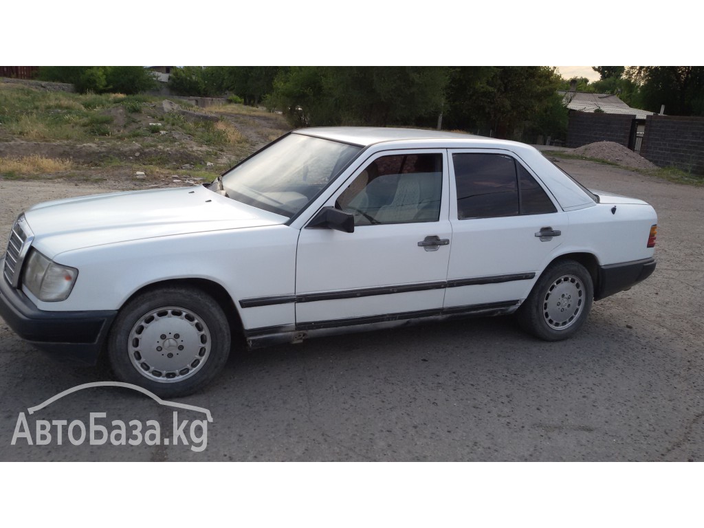 Mercedes-Benz E-Класс 1989 года за 120 000 сом