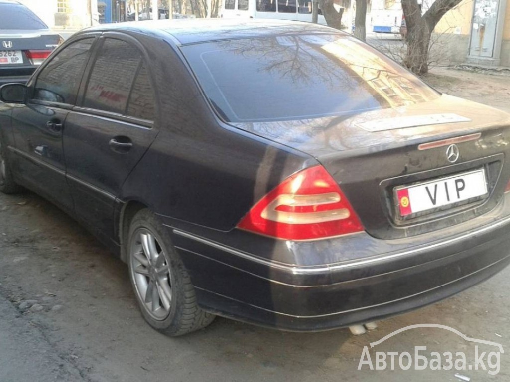 Mercedes-Benz C-Класс 2003 года за ~319 000 сом