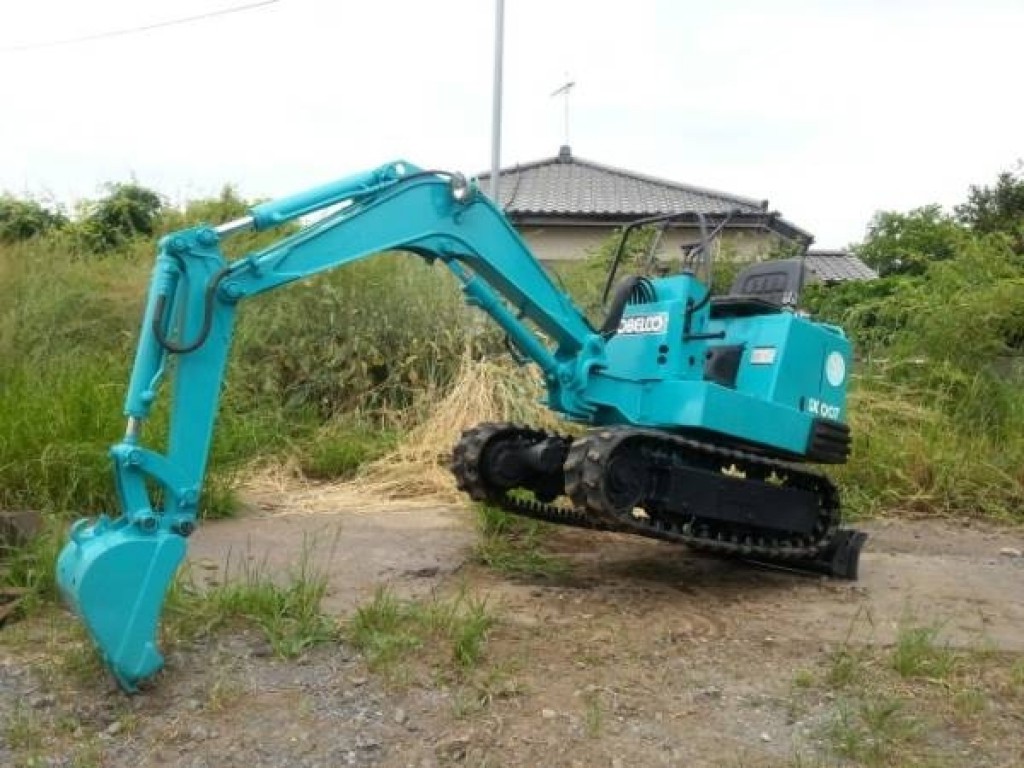 Экскаватор Kobelco SK007