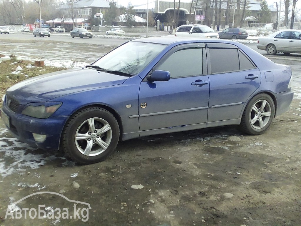 Toyota Altezza 2002 года за ~210 100 сом