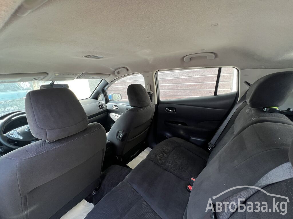 Nissan Leaf 2013 года за ~1 008 800 сом