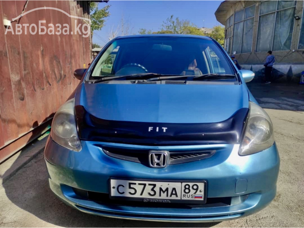 Honda Fit 2002 года за 500 000 сом