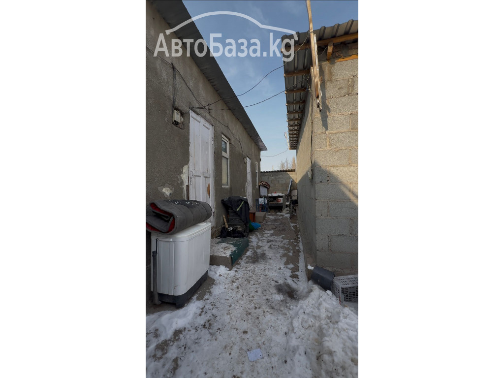 Продаю участок 8 сот., ж/м Ала-Тоо! С большим домом