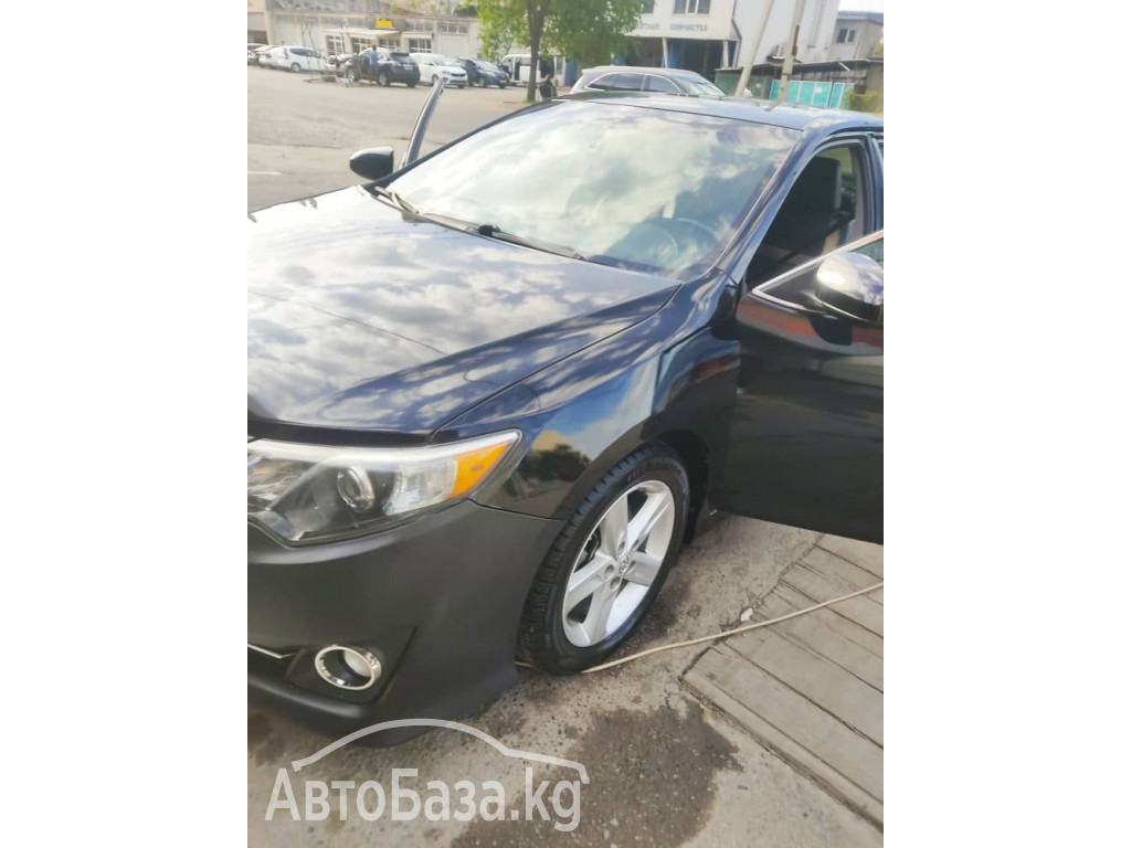 Toyota Camry 2011 года за ~991 900 руб.