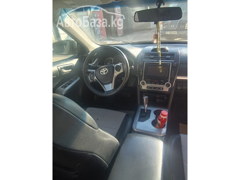 Toyota Camry 2012 года за ~1 146 600 сом