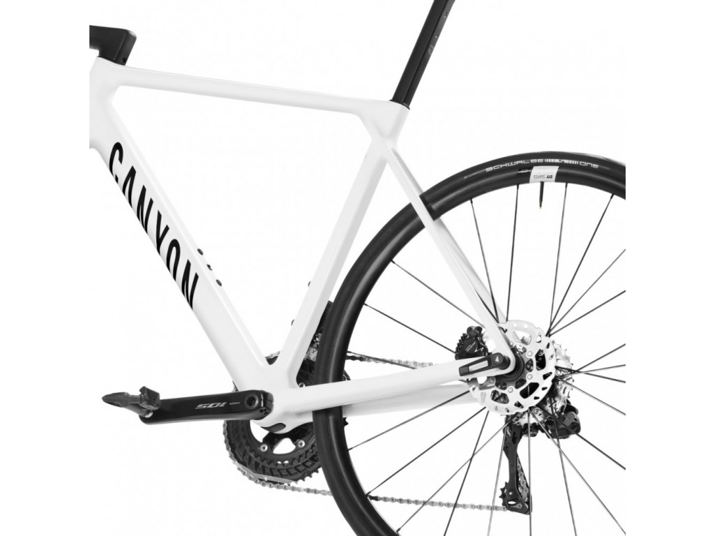 2026 Canyon Ultimate CF 7 Di2 Road Bike (GLOBALBIKESHOP)