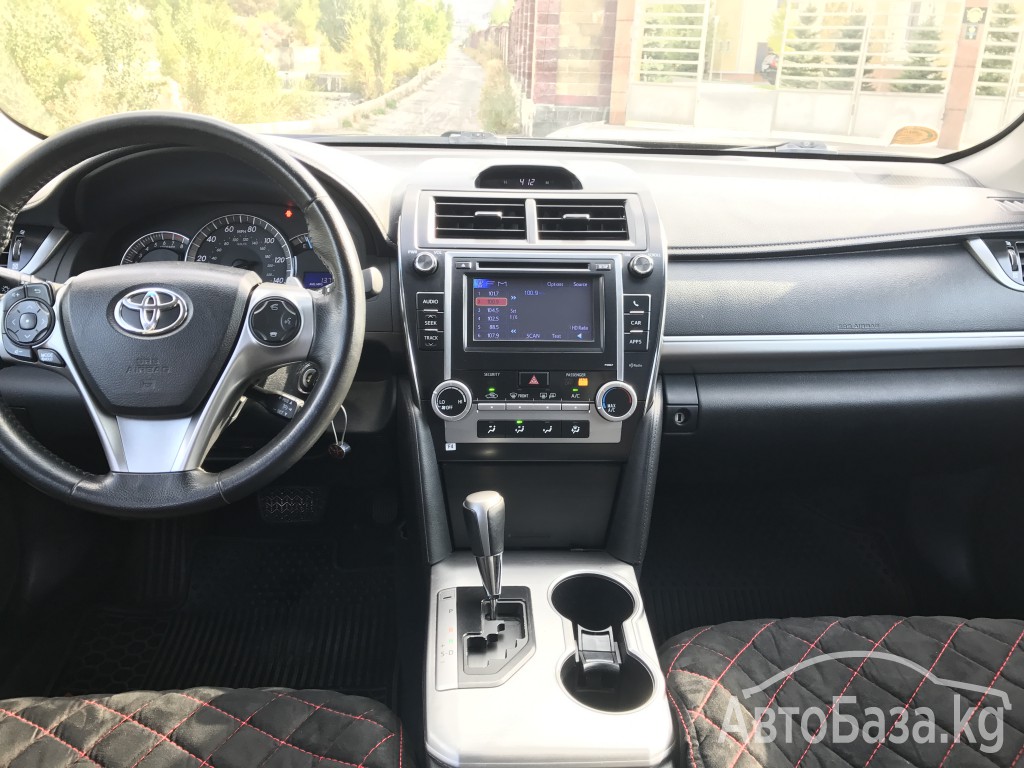 Toyota Camry 2013 года за ~1 504 500 сом