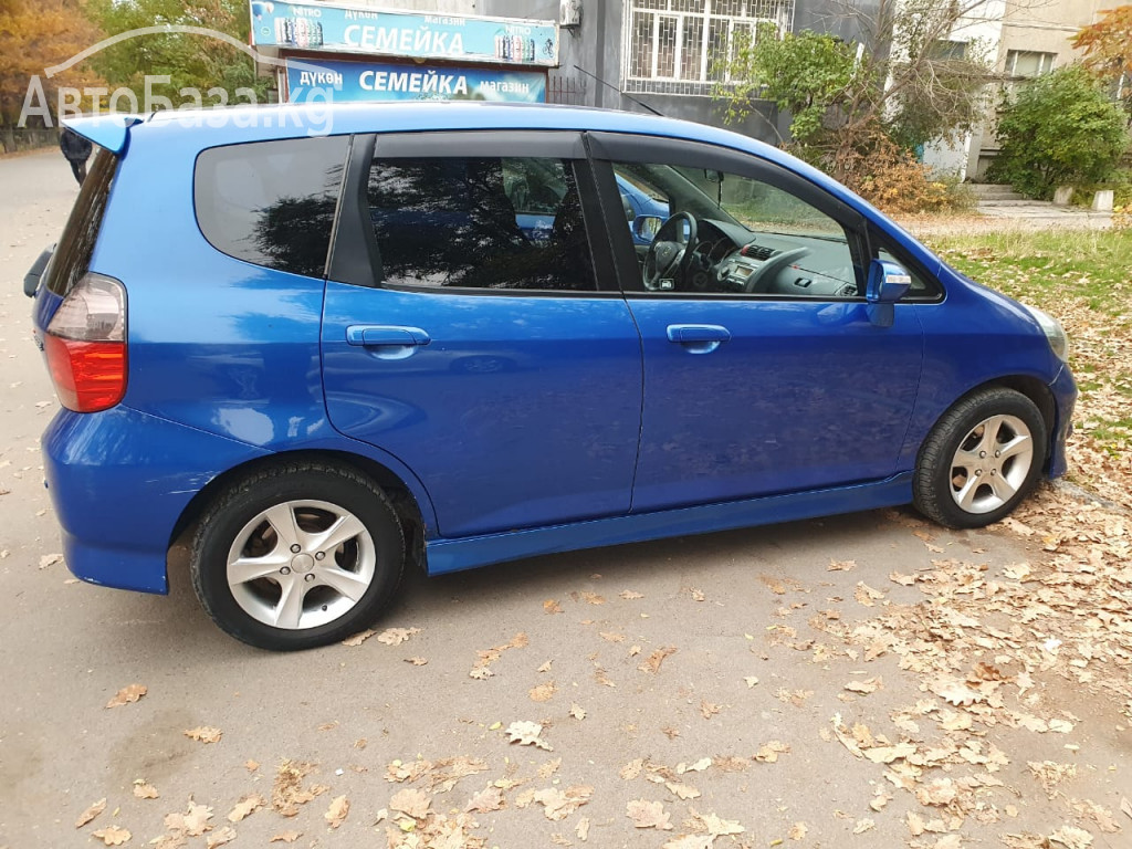 Honda Jazz 2008 года за 740 000 сом