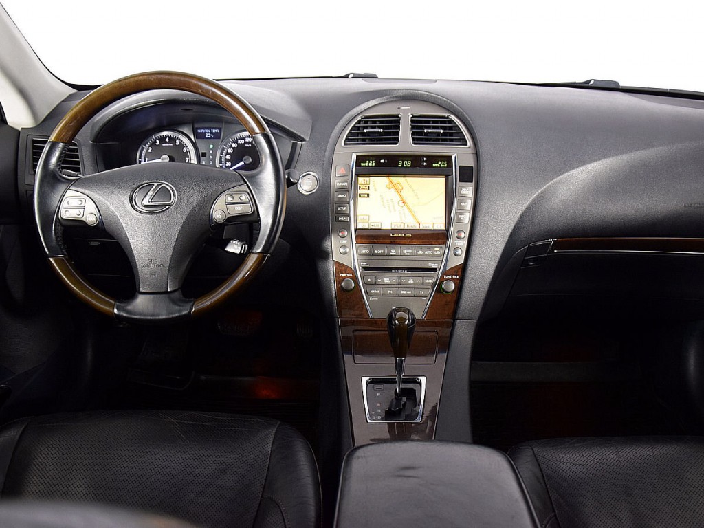 Lexus ES 2012 года за ~1 336 300 сом