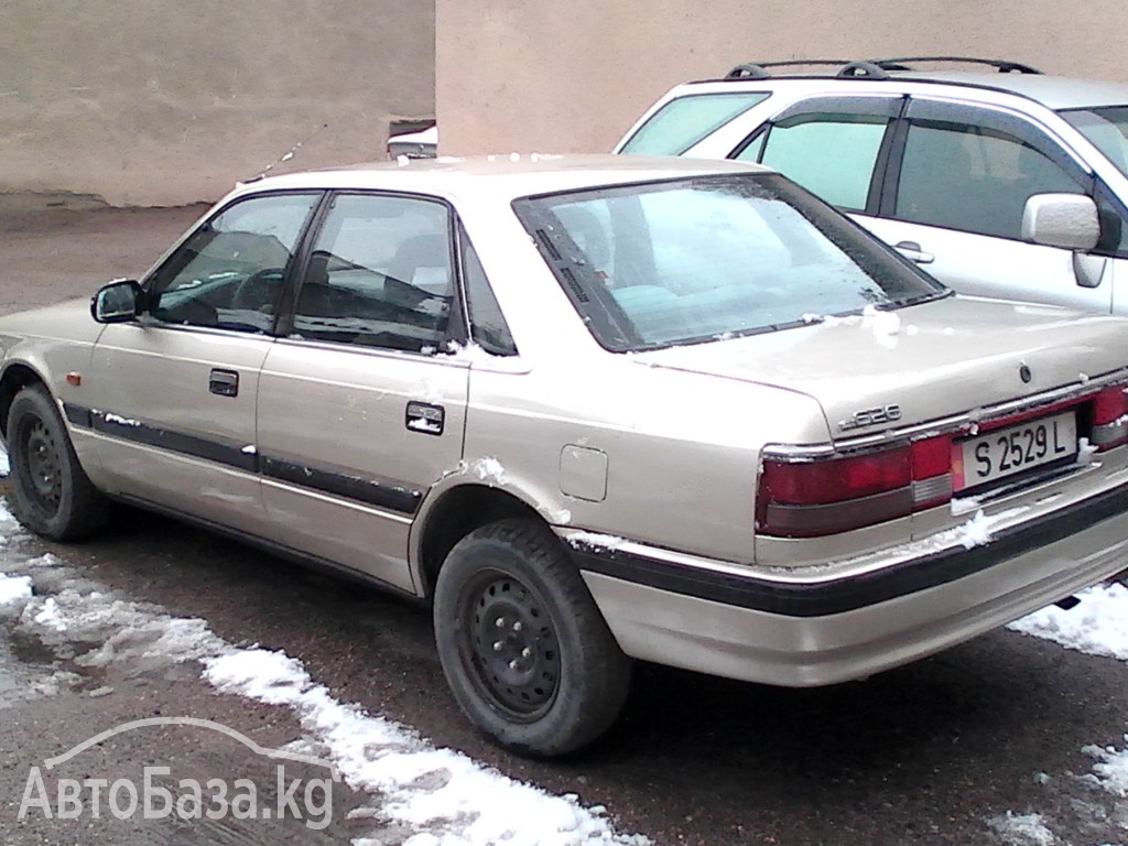 Mazda 626 1988 года за 150 000 сом