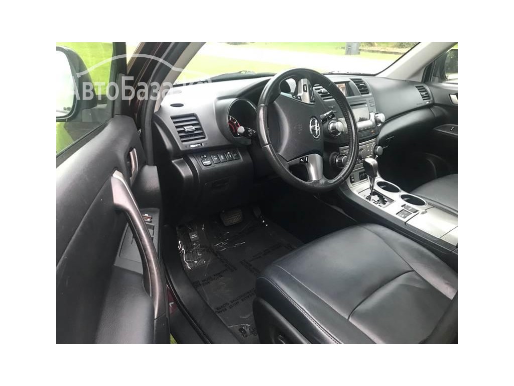 Toyota Highlander 2010 года за ~5 869 600 тг