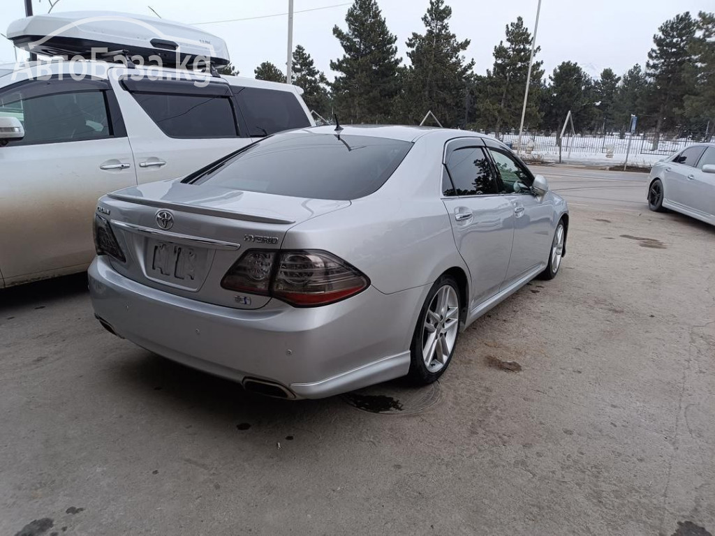 Toyota Crown 2009 года за 10 800$