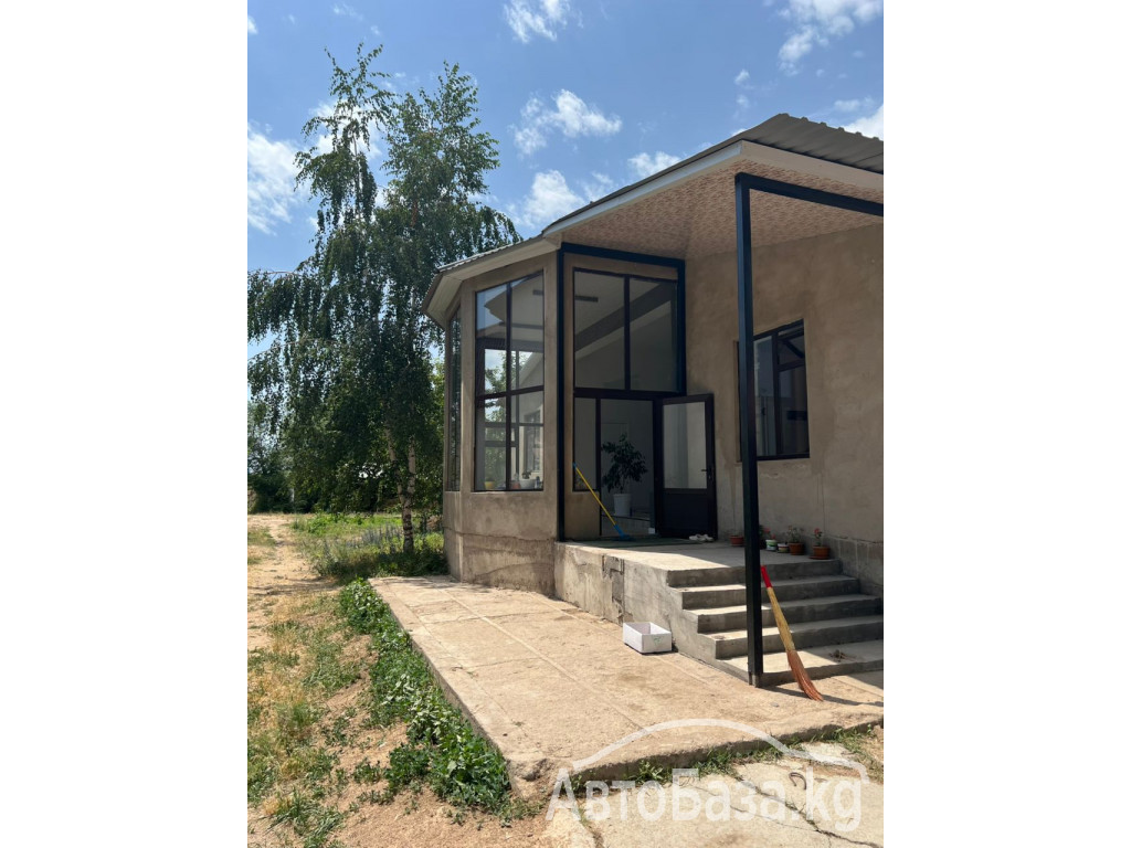 Коттедж на Иссык-Куле — уют, тишина и идеальный вид на озеро